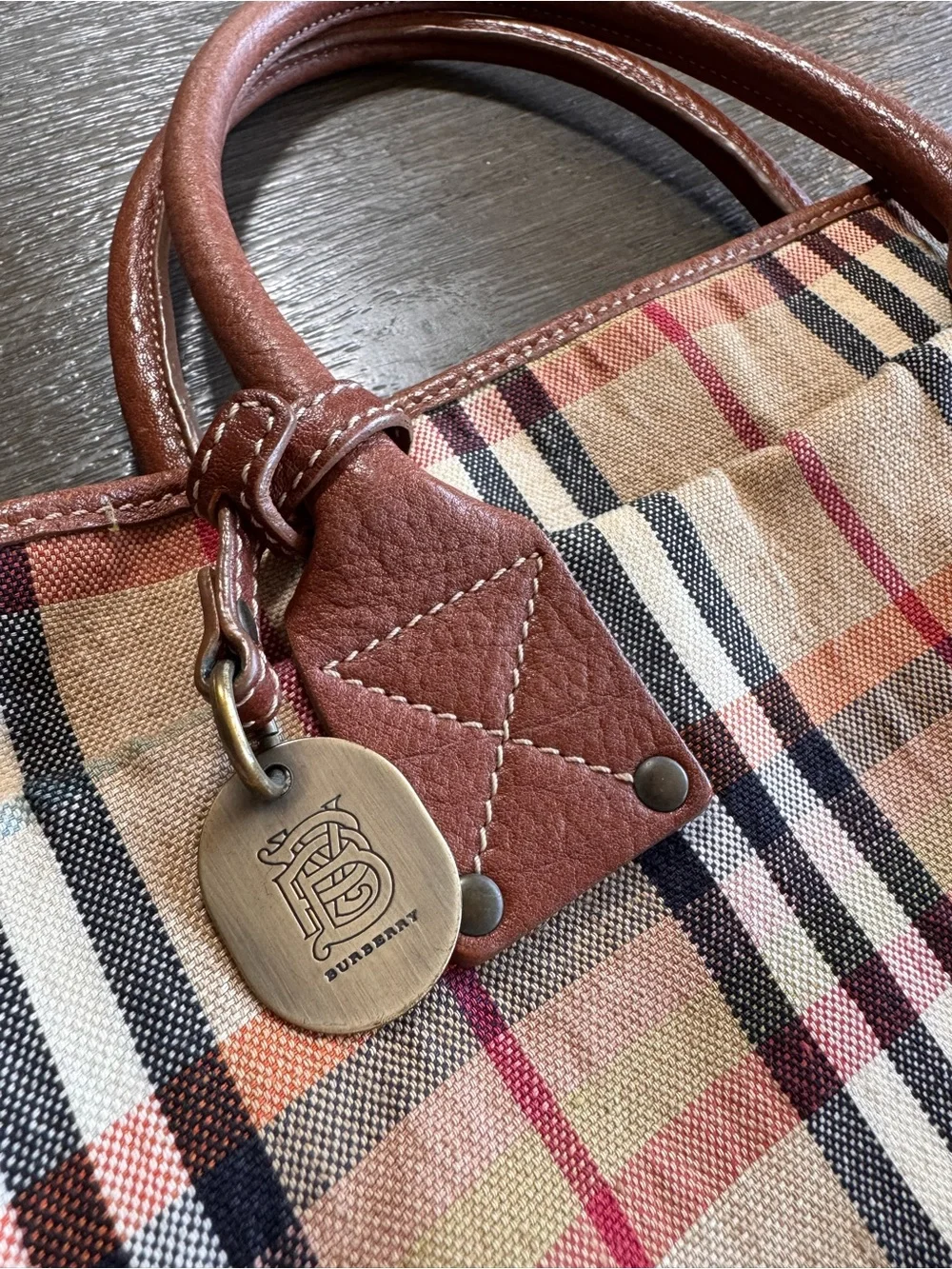 Burberry vintage bag